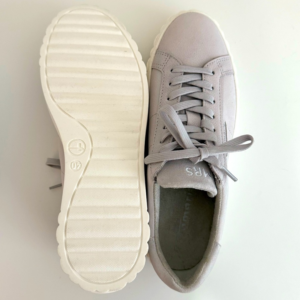 NWOT- Tamaris - European leather sneakers.
